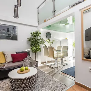 Molo Longo Apartment Rijeka